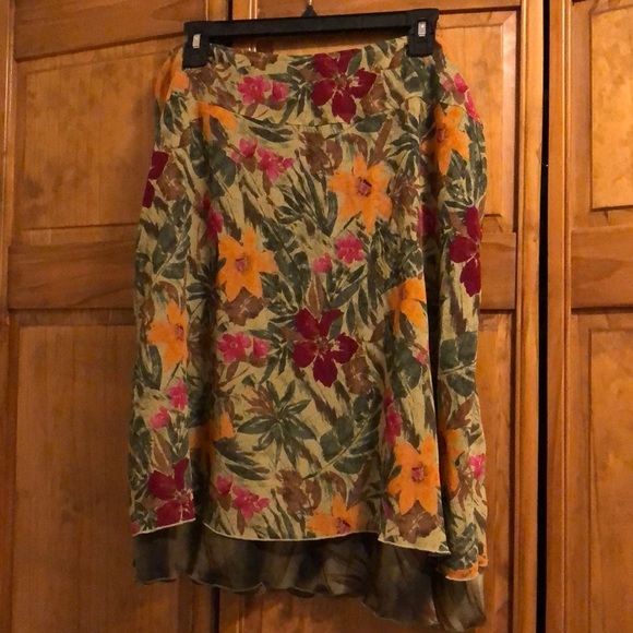 NWT RQT Green Floral Skirt XL - Picture 1 of 4